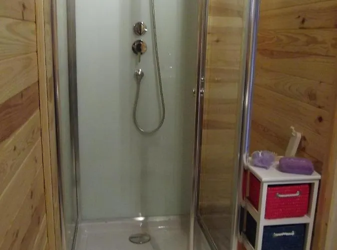 2 Pers. + Bebe Montolieu